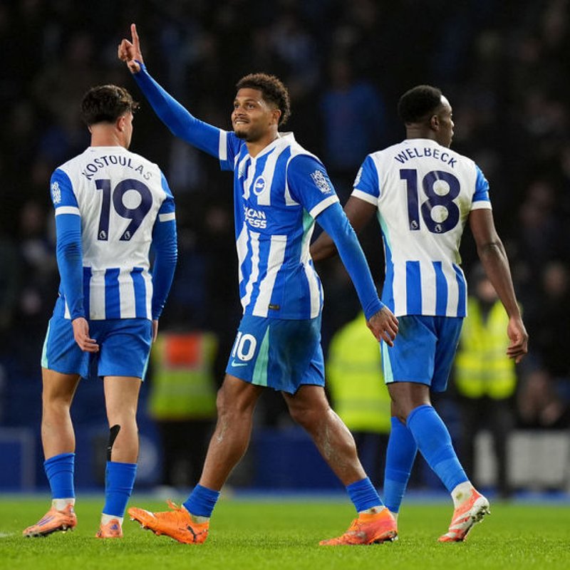 "Ferdi'nin oynadığı Brighton, kupada Manchester United'ı mağlup etti!"