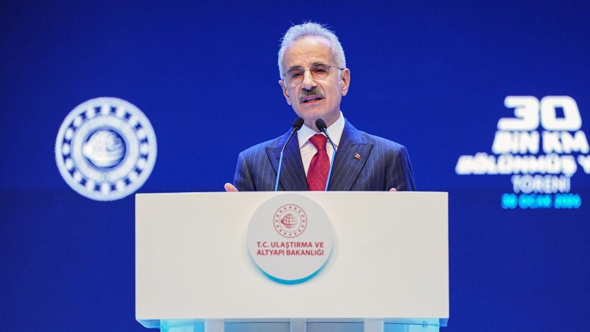 Bakan Uraloğlu: Yol ağımızı otuz bin kilometreye ulaştırdık