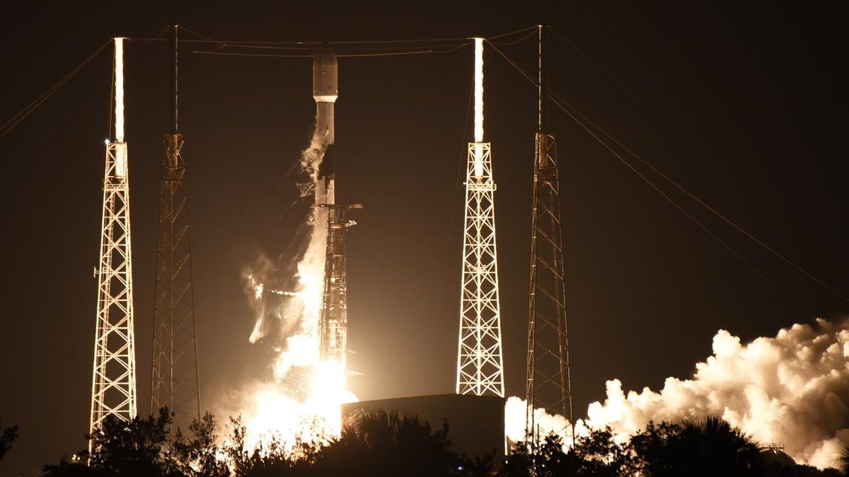 "SpaceX ile xAI güçlerini birleştiriyor: Yapay zeka uzaya çıkıyor"