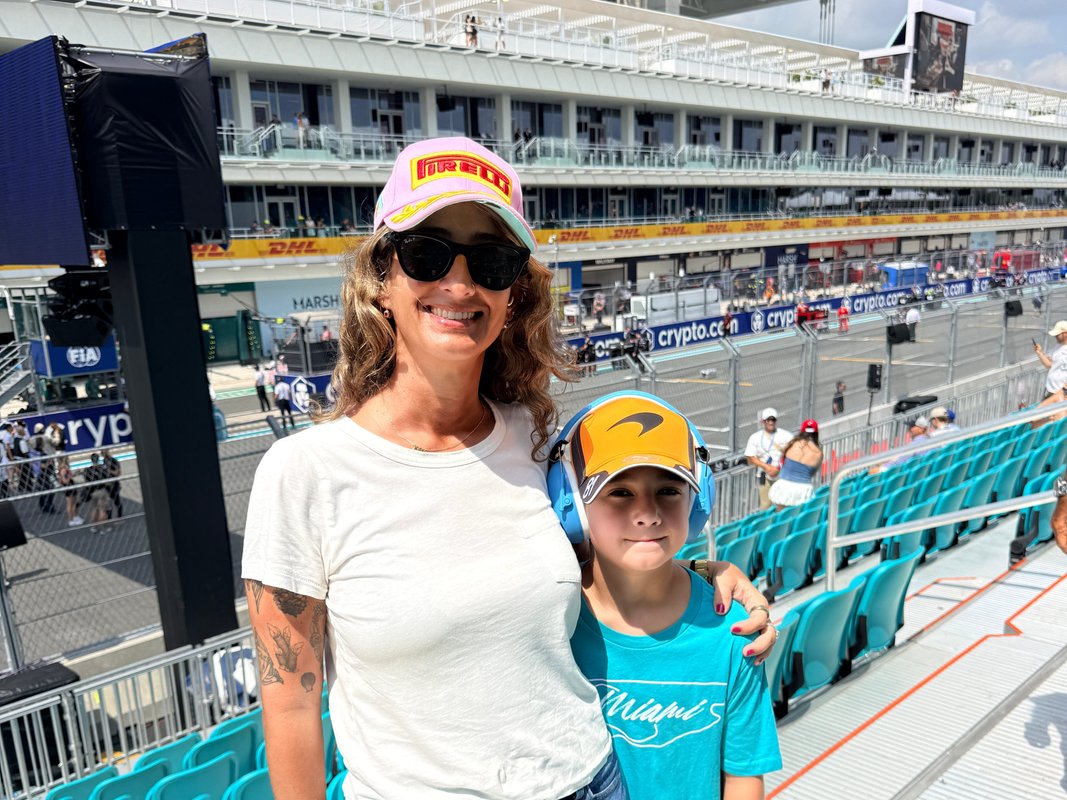 I took my 8-year-old to the Miami Grand Prix.: We enjoyed all the events, but the heat was unbearable.