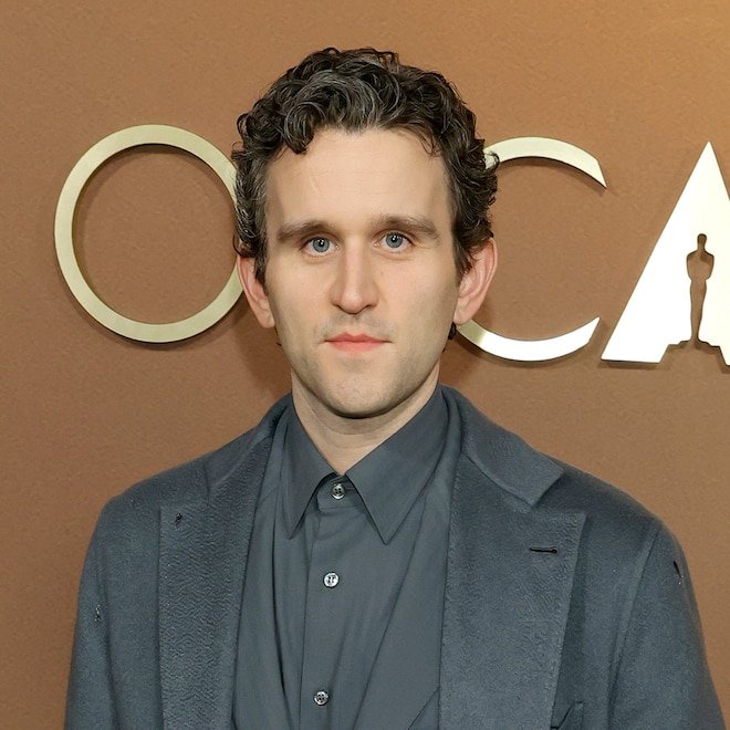Harry Melling, Harry Potter ile "bağlı kalma" korkusunu dile getirdi