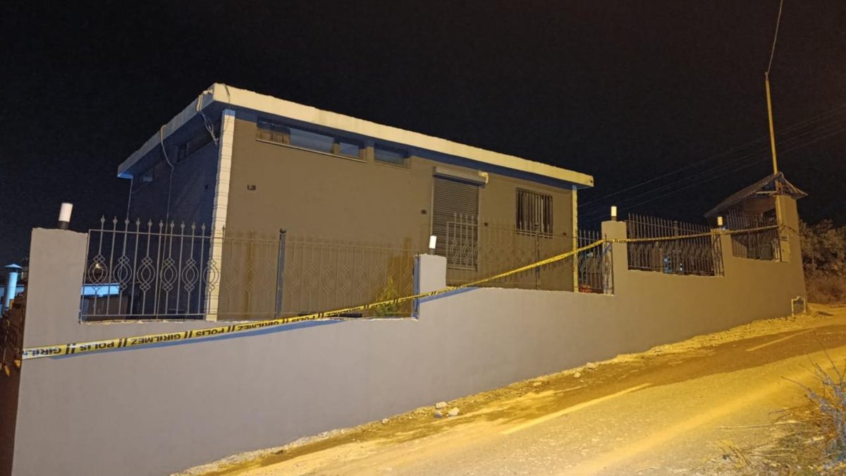"Karısıyla münakaşa eden baba, iki evladını katledip, canına kıydı"