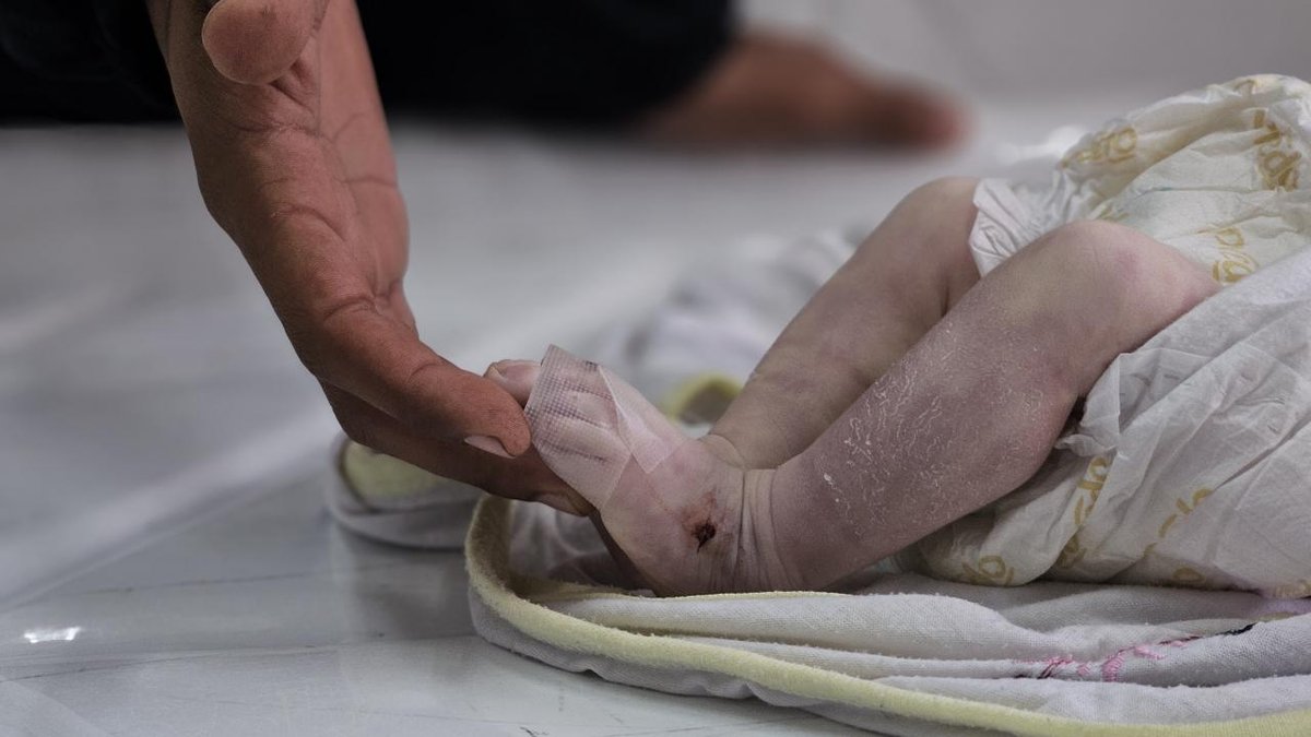 İsrail'in yardımları durdurması nedeniyle Gazze'de soğuktan 21 kişi yaşamını yitirdi