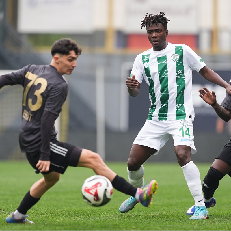 "Esenler Erokspor, liderlik mücadelesine devam ediyor"