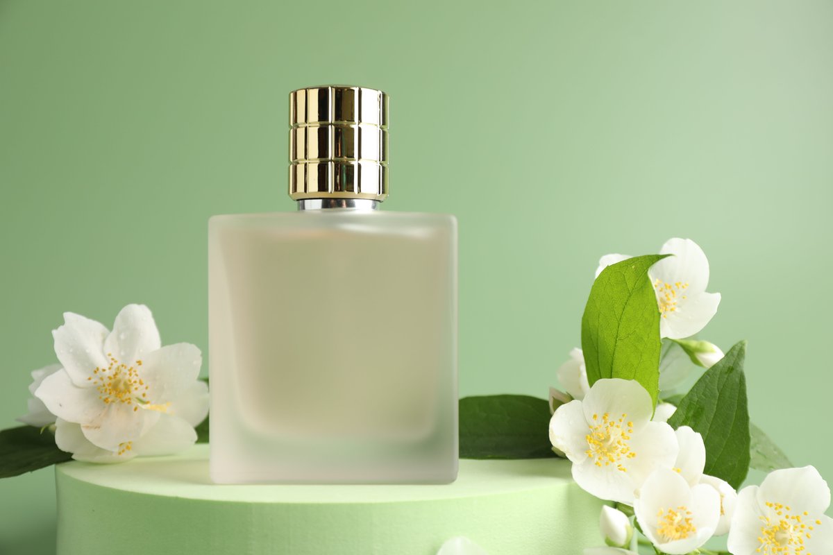 7 of the best scents to wear this spring, according to professional perfumers