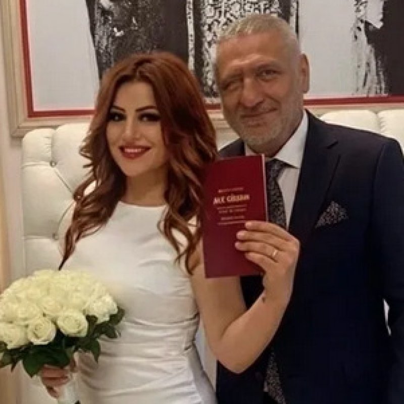 Ferdi Tayfur'un oğlu, nikah masasına oturdu