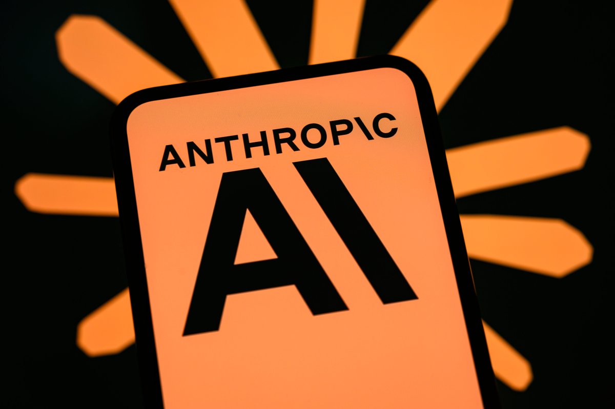 A company tested Claude Mythos Preview. It says the AI found: hundreds of bugs, including 1 that had existed for 20 years