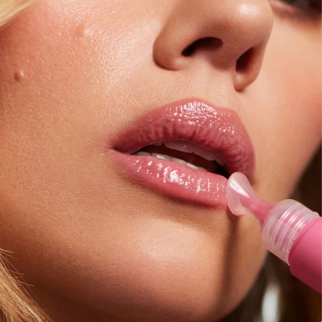 These High-Shine Lip Glosses Will Give You The Juiciest Pout Ever