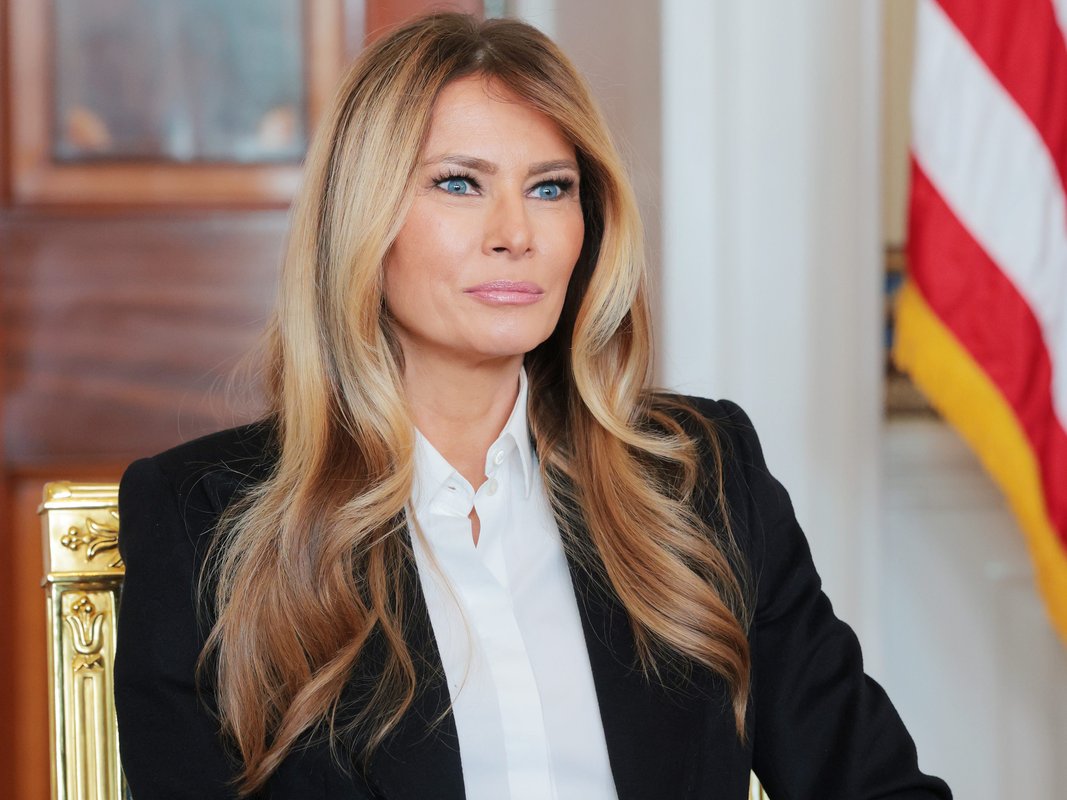 Melania Trump’ın Tarzındaki Gelişme: Modellik Döneminden İlk Bayan Olma Sürecine