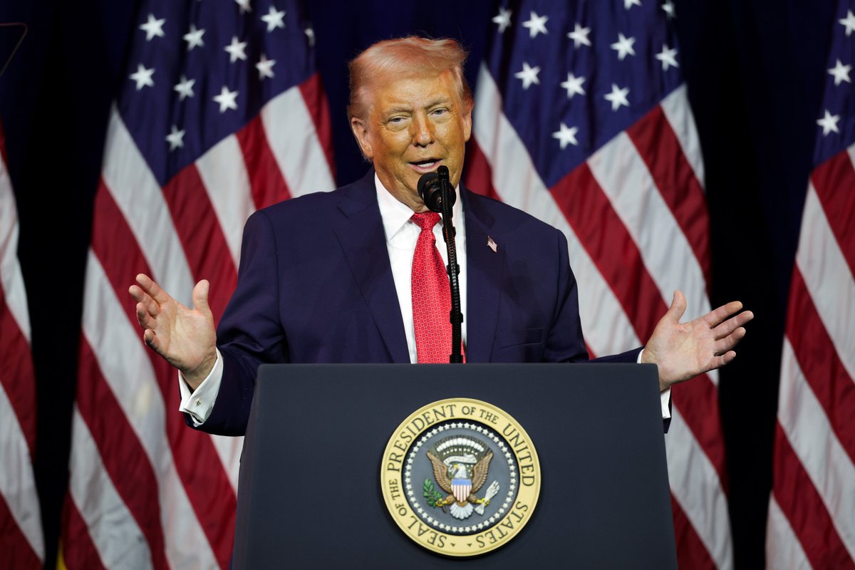 Trump, artan Amerikan sorunu için kredi kartı faiz oranlarını değiştirmeyi hedefliyor.