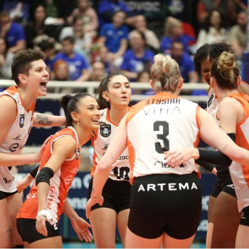 Eczacıbaşı Dynavit, İtalya'daki çeyrek finale yükselmeyi başardı!