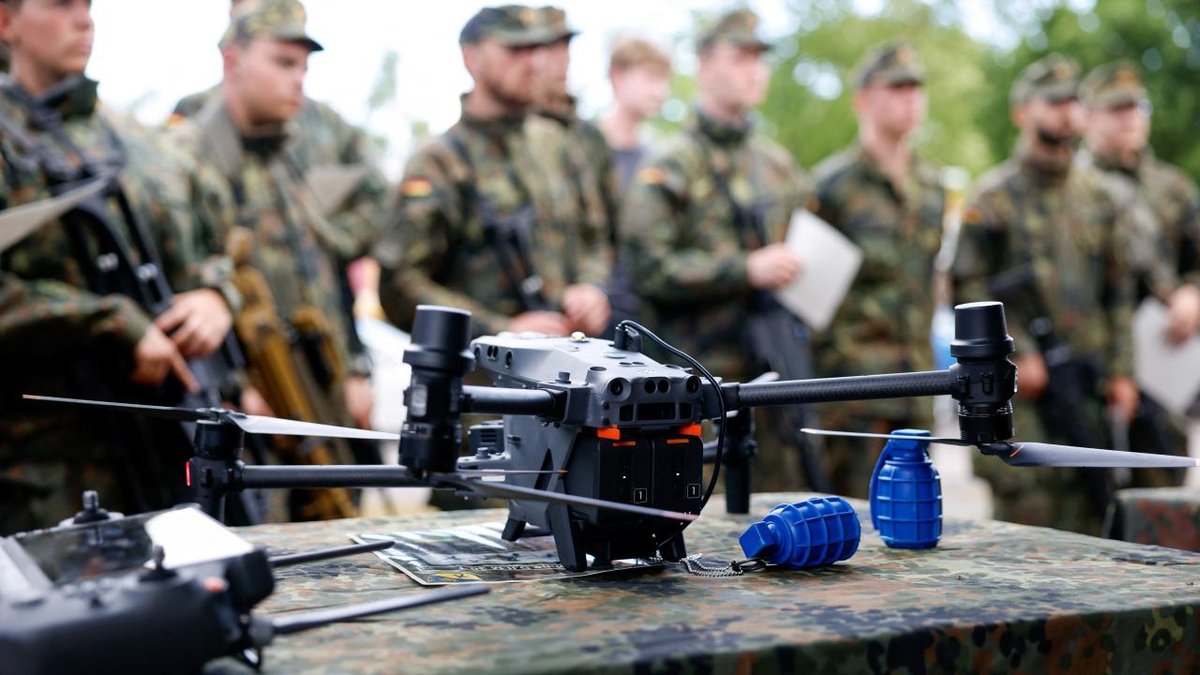 Alman ordusu 536 milyon euroluk kamikaze dron siparişi vermeye hazırlanıyor