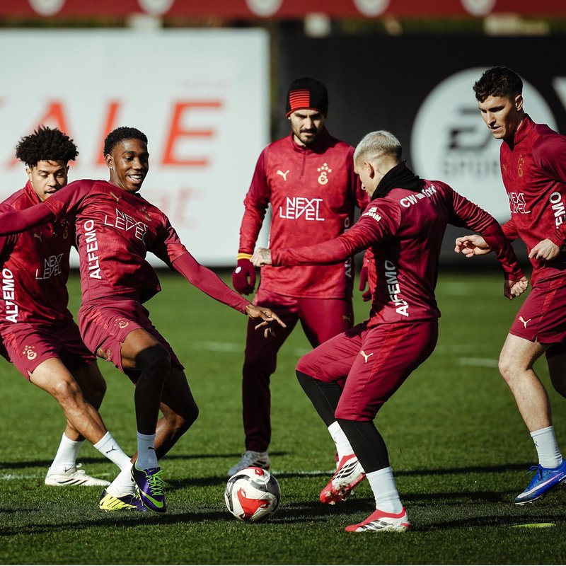 Galatasaray, Çaykur Rizespor maçı hazırlıklarına devam etti.