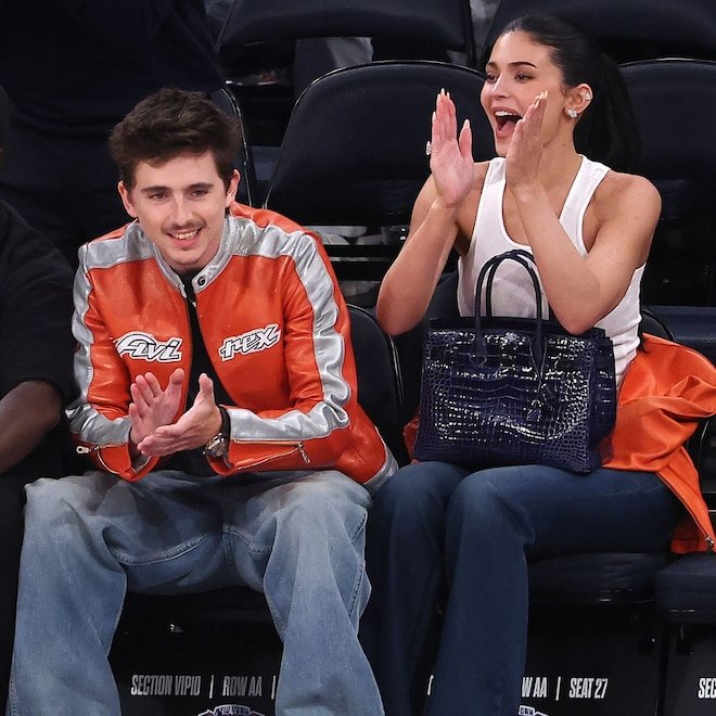 Timothée Chalamet & Kylie Jenner Have PDA-Filled Courtside Date Night