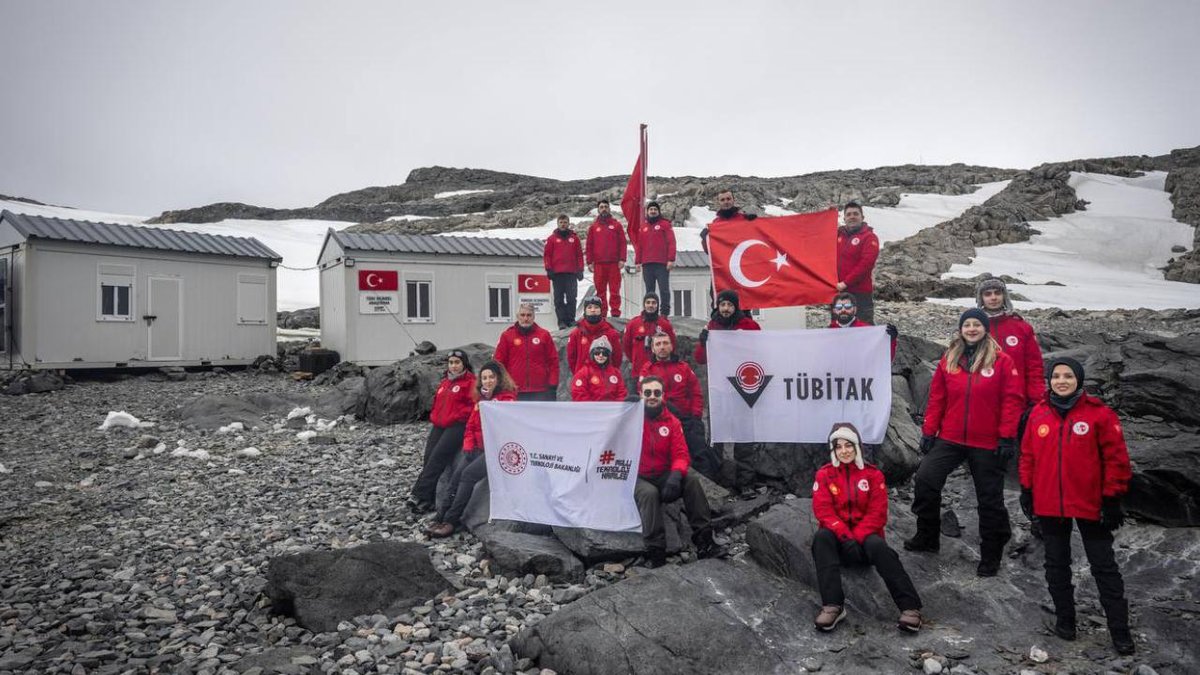 "Türkiye, Antarktika'daki bilimsel araştırmalarında on yılı tamamladı"