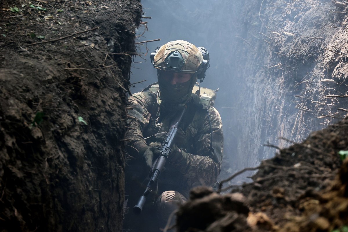 Ukrainian soldier says the drone-filled 'zero line' is so dangerous that troops sometimes have to wait a week just to move 300 meters