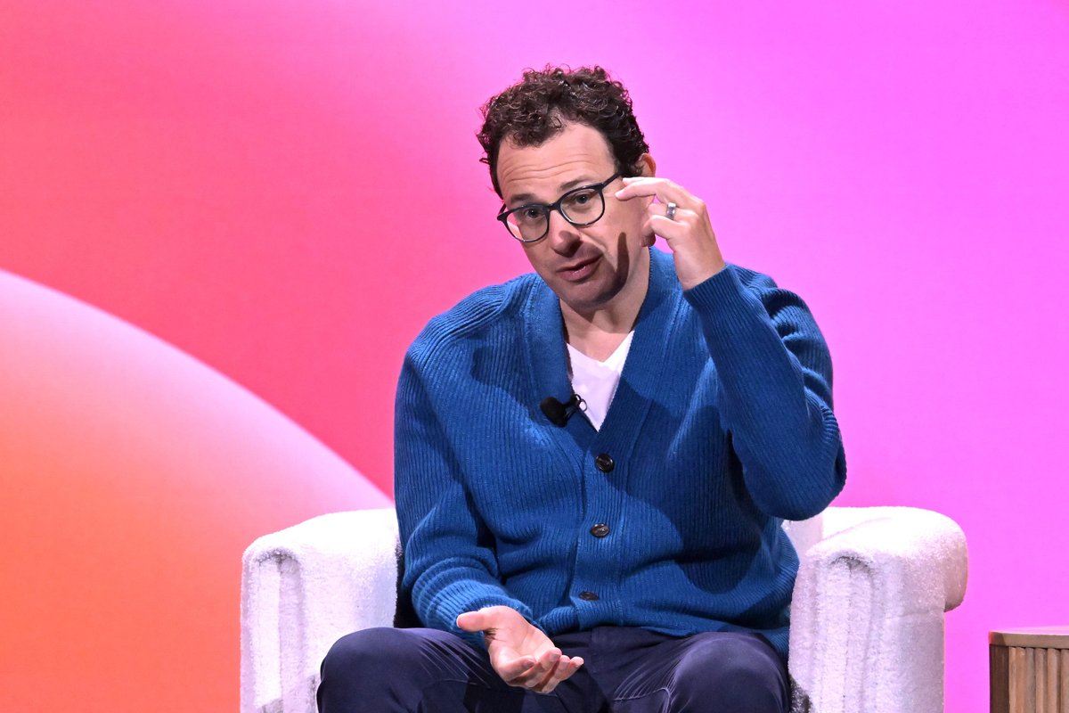 Claude outages lay bare software developers' growing reliance on AI: 'I guess I'll write code like a caveman'