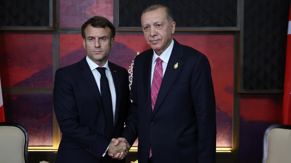 Cumhurbaşkanı Erdoğan, Fransa: Cumhurbaşkanı Macron ile görüştü