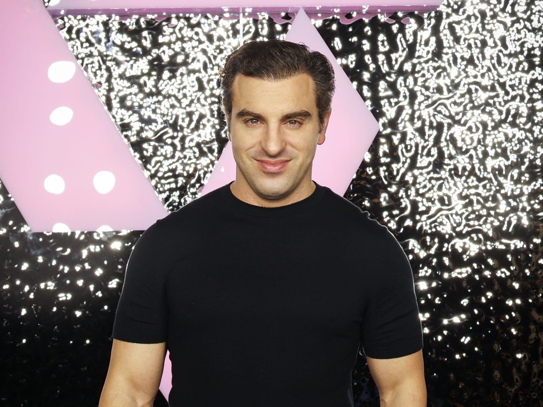 Airbnb CEO'su, Silikon Vadisi'ne ilk geldiğinde spor: yaparken kendisini rahatsız hissettiğini belirtti. Zaman değişti.