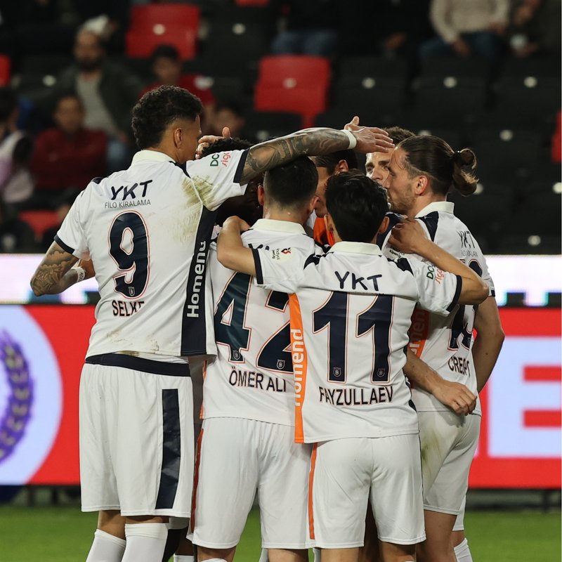Başakşehir, Avrupa umudunu korudu!