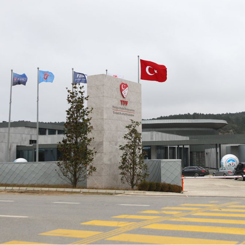 "Fenerbahçe ve Fatih Tekke, TFF tarafından ödüllendirildi"