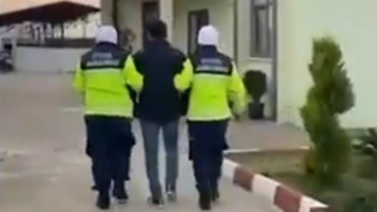 "Hatay'da hız limitini geçen motosikletli sürücü tespit edildi"
