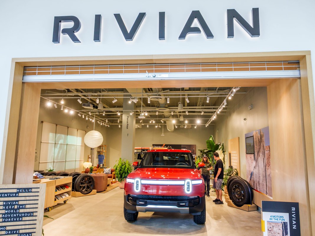 'Awkward,' 'Restrictive,' 'Tragic': 3 EV makers told us how US dealership laws hold them back