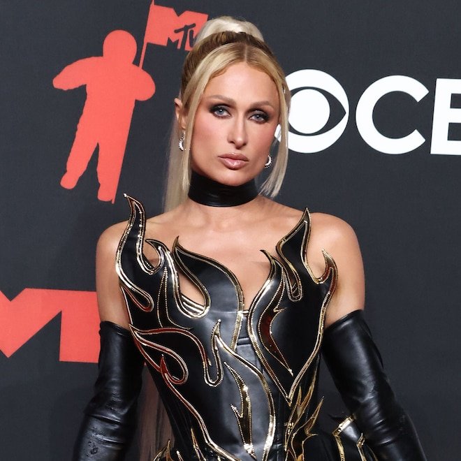 Paris Hilton, Reddedilme Hassasiyeti Duygusu ile İlgili Deneyimlerini Paylaştı