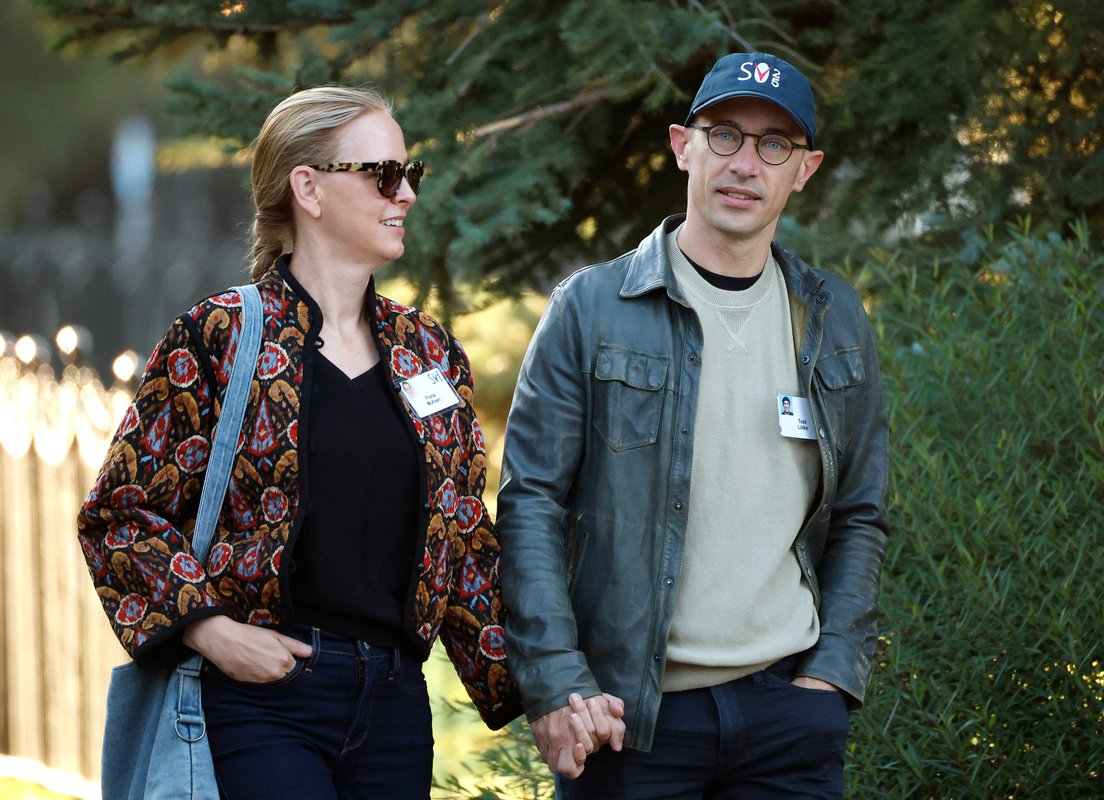Shopify CEO Tobi Lütke let AI read his MRI, and build the software to do it
