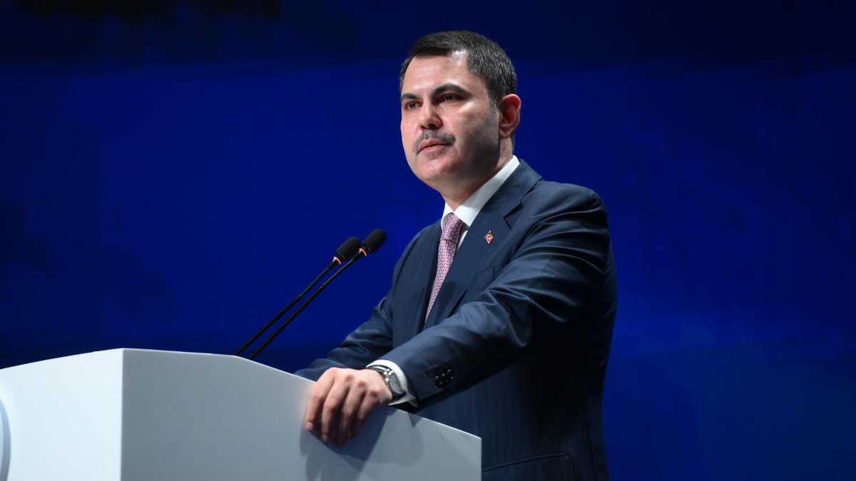 "Bakan Kurum, Özel'in deprem bölgesine yönelik açıklamalarına tepki gösterdi"