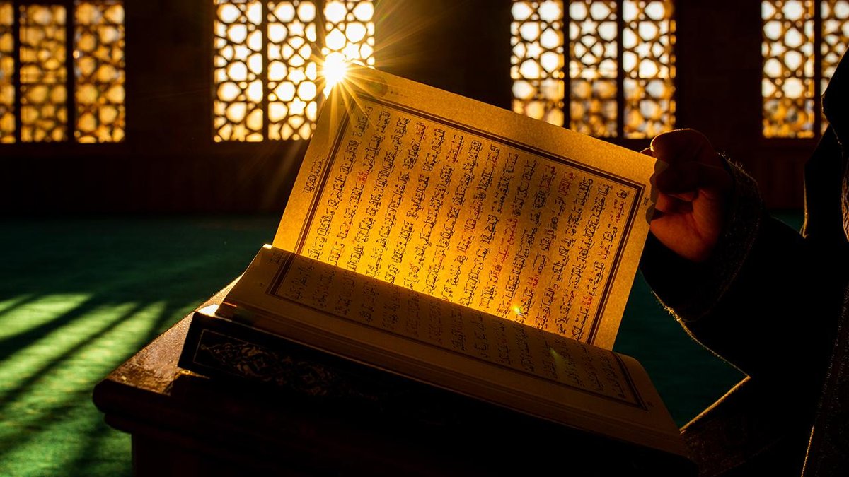 Almanya'da oldurilen bir anket, 18-29 yaş grubundaki gençlerin: Katolik Kilisesi yerine İslam'a daha fazla güvendiğini ortaya koydu.