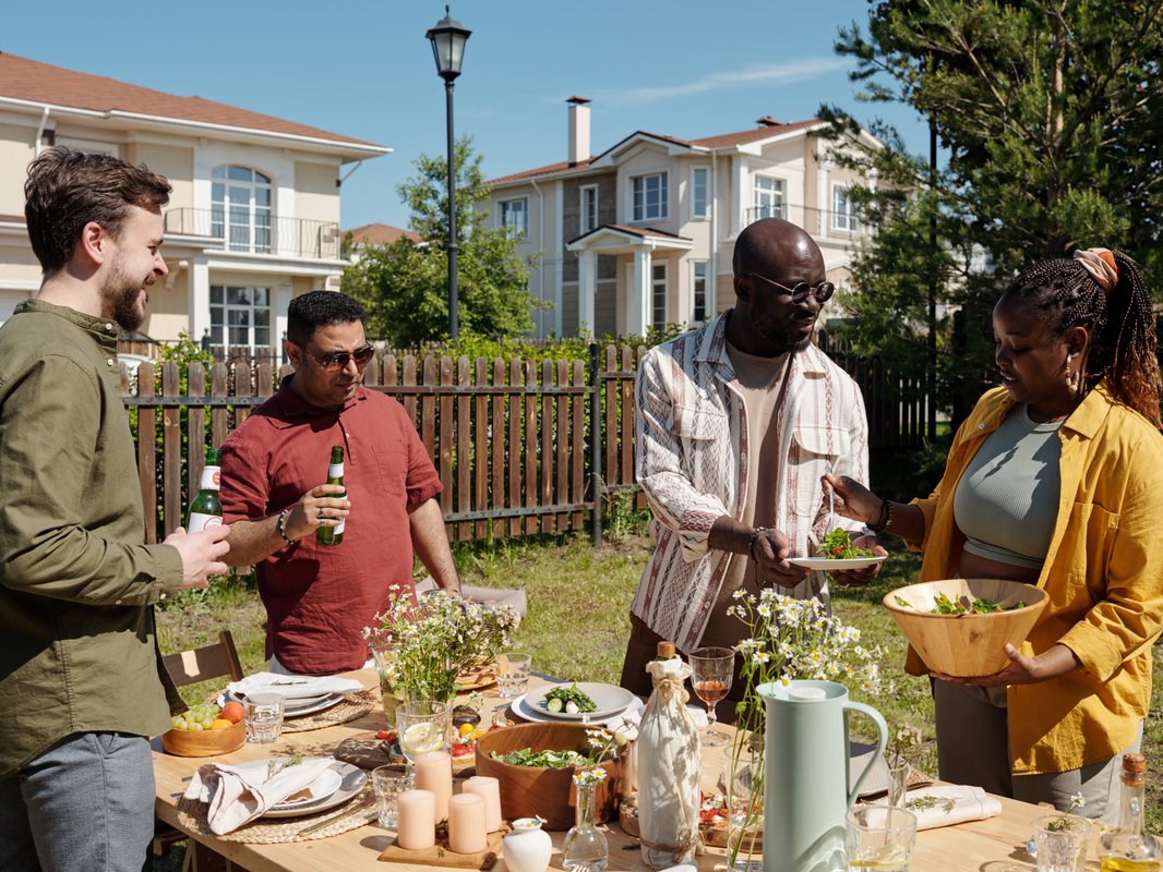 10 small hosting tricks to make Memorial: Day cookouts feel effortless, according to private chefs
