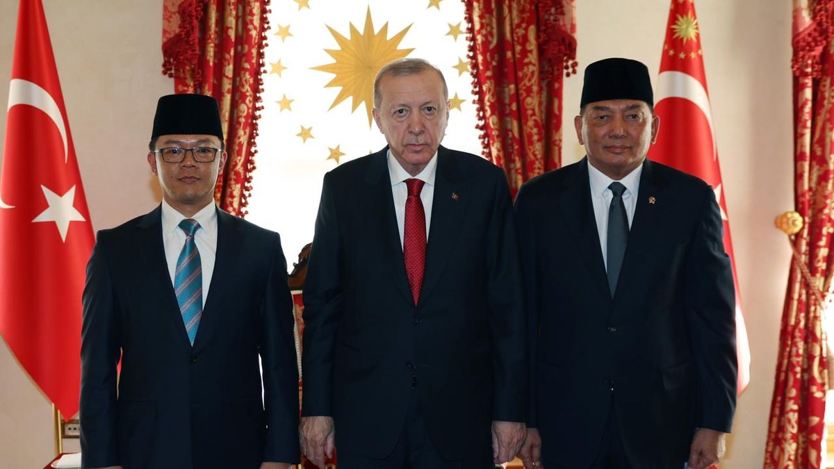 Cumhurbaşkanı Erdoğan, Endonezya Bakanlarıyla Görüşme Gerçekleştirdi