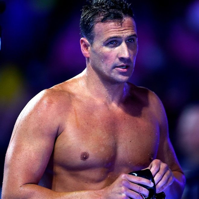 Ryan Lochte, Ayrı Yaşadığı Eşi ve Madalya Satışı Hakkındaki Tepkilere Yanıt Verdi