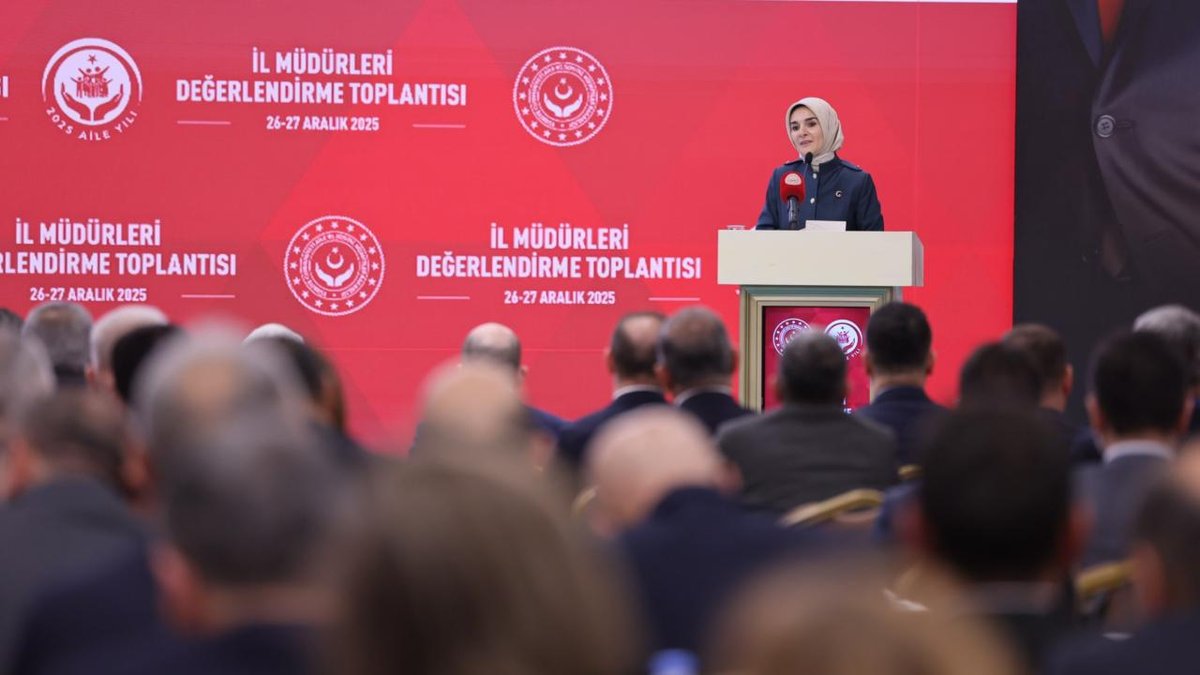 "Bakan Göktaş, il müdürlerine sahaya yönelik yönetim konusunda uyarıda bulundu"