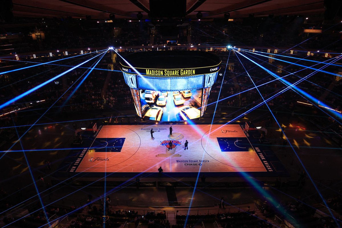 Everybody wants tickets to the Knicks' NBA Finals games.: Here's how one bank is dealing with client requests.