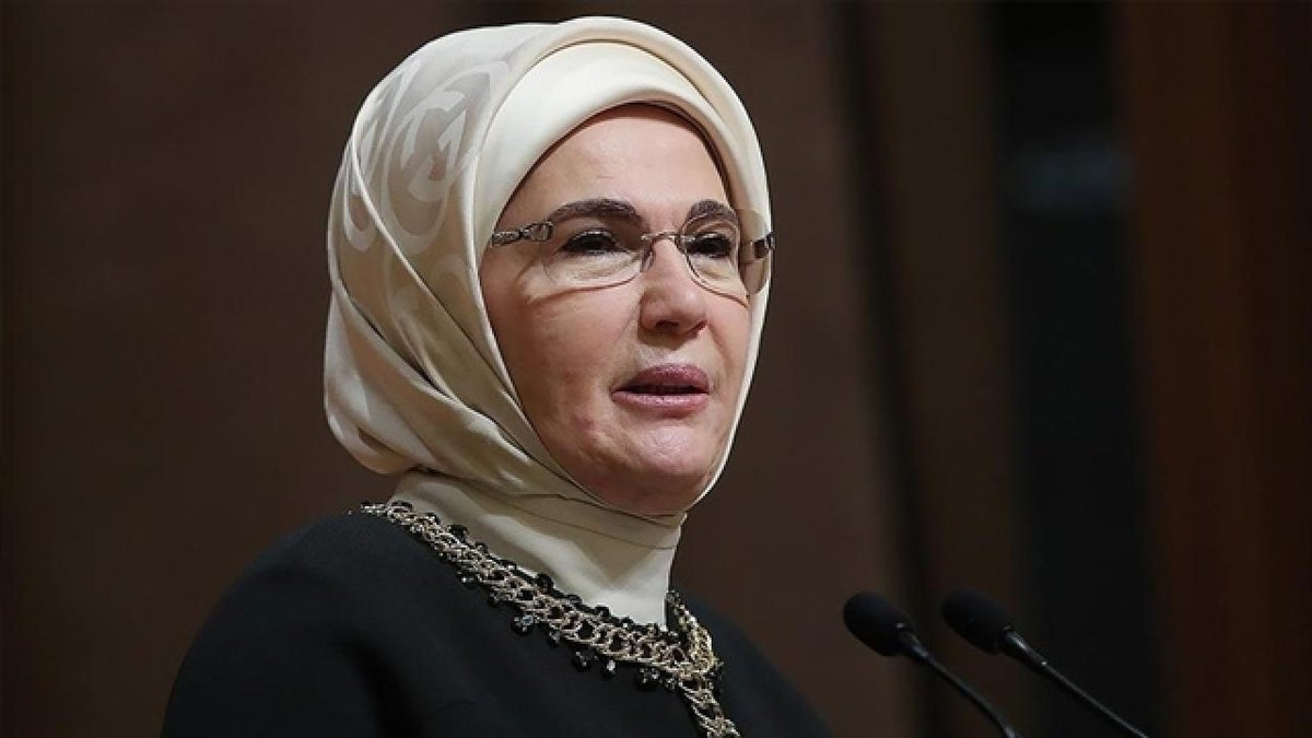 "Emine Erdoğan, Bağımsızlık Öncüleri Zirvesi hakkında açıklamada bulundu"