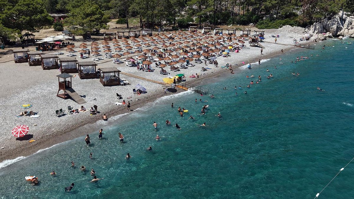 Turizm alanında 2026 yılına kadar 100 milyon ziyaretçi hedefleniyor