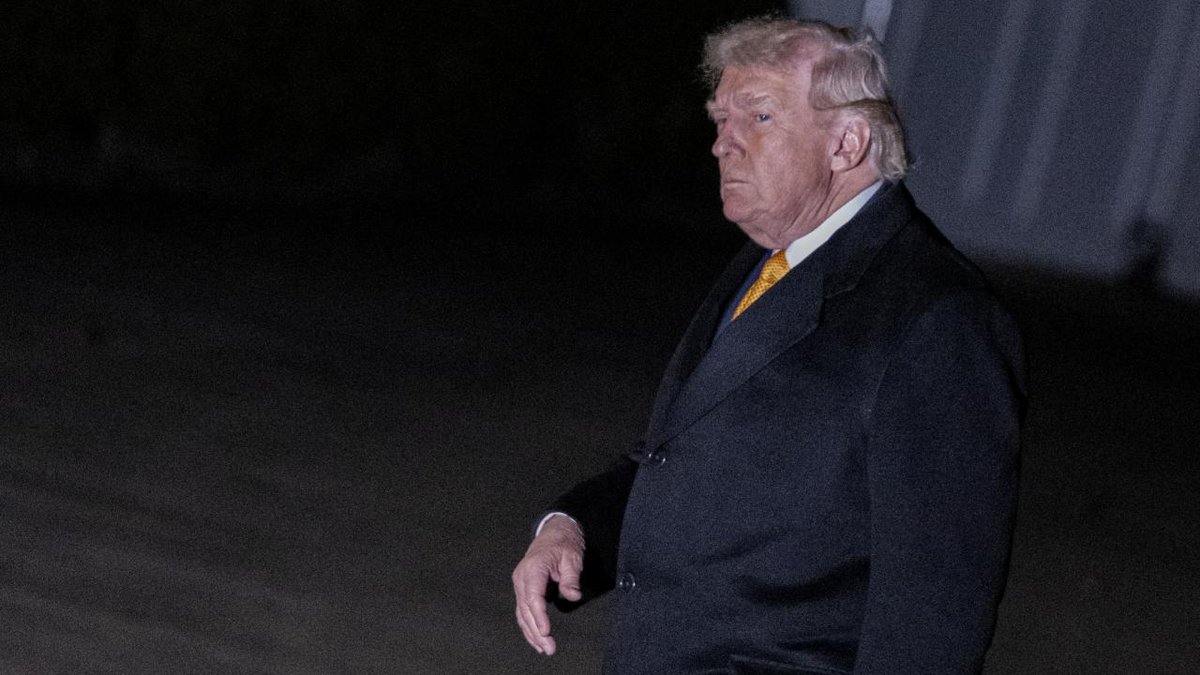 Trump, Epstein belgeleriyle ilgili Clinton'a yapılan soruşturmadan duyduğu rahatsızlığı ifade etti.