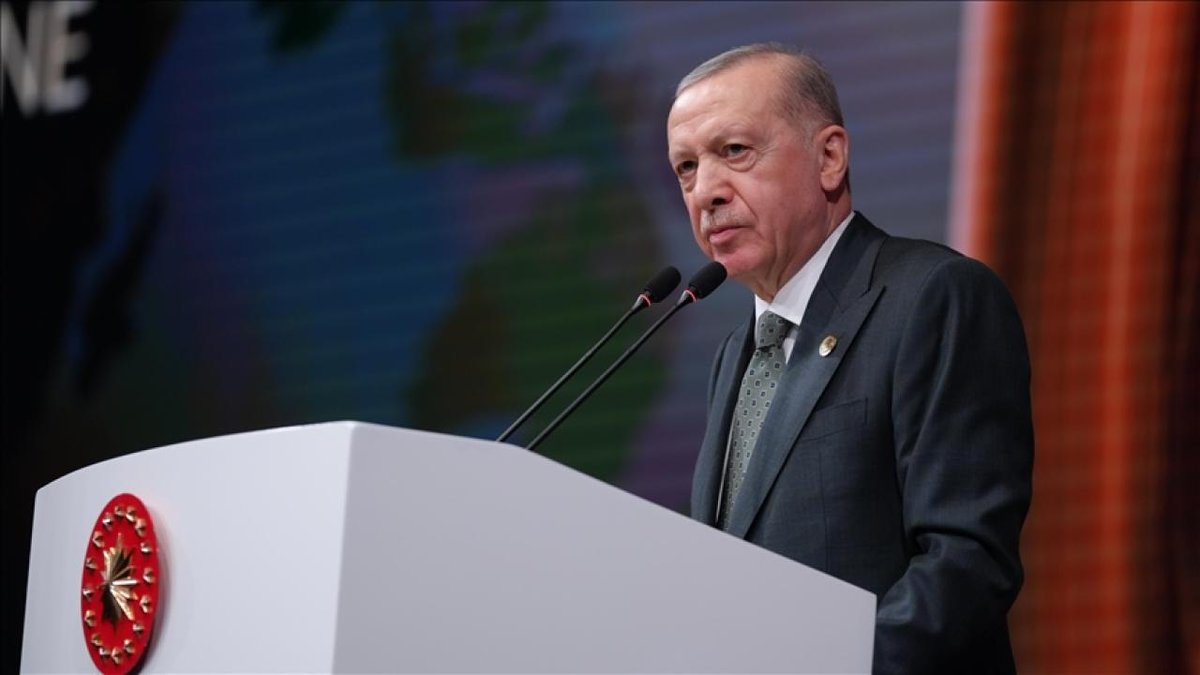 Cumhurbaşkanı Erdoğan, yaptığı konuşmada can alıcı mesajlar veriyor