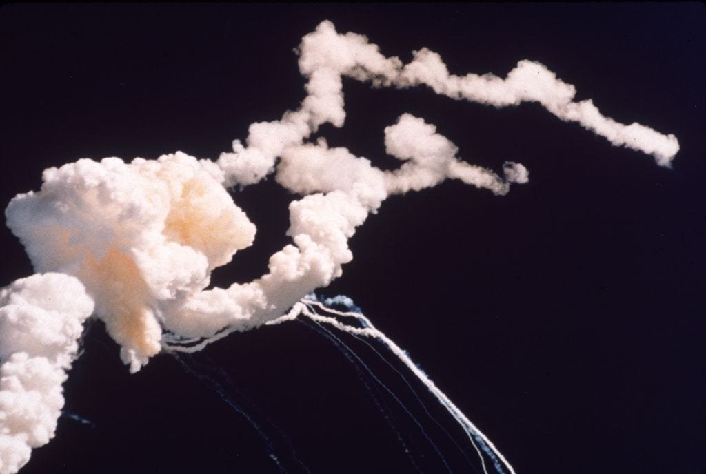 "Bugün, NASA'nın uzay mekiği Challenger'ın patlamasının üzerinden 40 yıl geçti, 7 mürettebat hayatını kaybetti: Challenger'ın mirası fotoğraflarda"