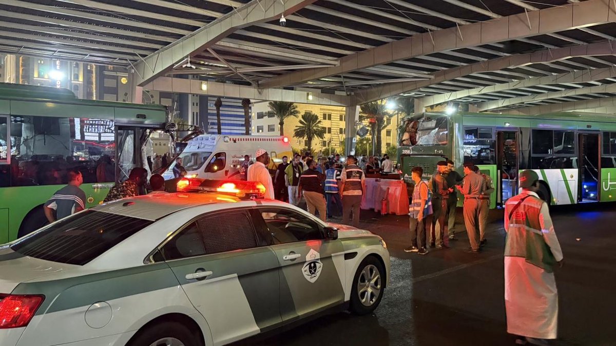 Mekke'de Türk turist grubuna otobüs vurdu: Bir kişi hayatını kaybetti, iki kişi yaralandı
