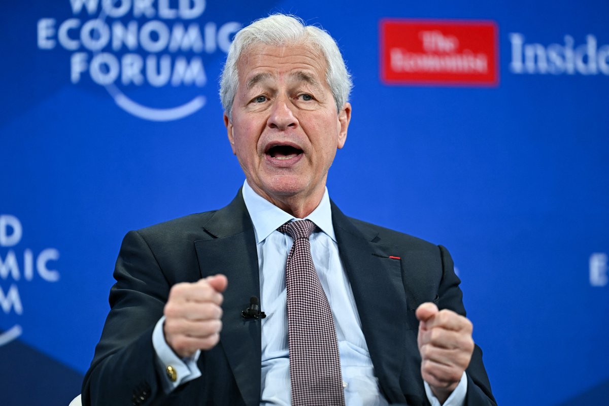 Jamie Dimon has thoughts on the loan rush: "I see a couple of people doing some dumb things"