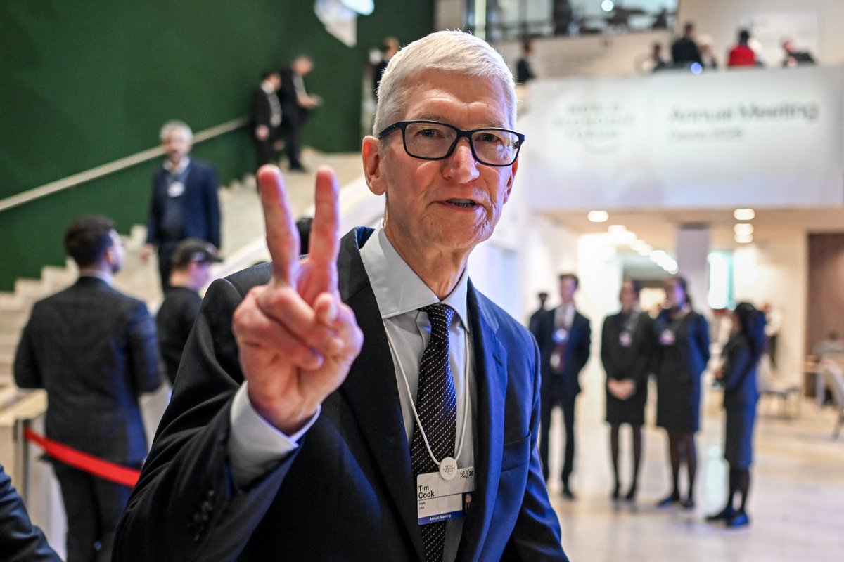 Tim Cook, thank you for making: me fall in love with my phone
