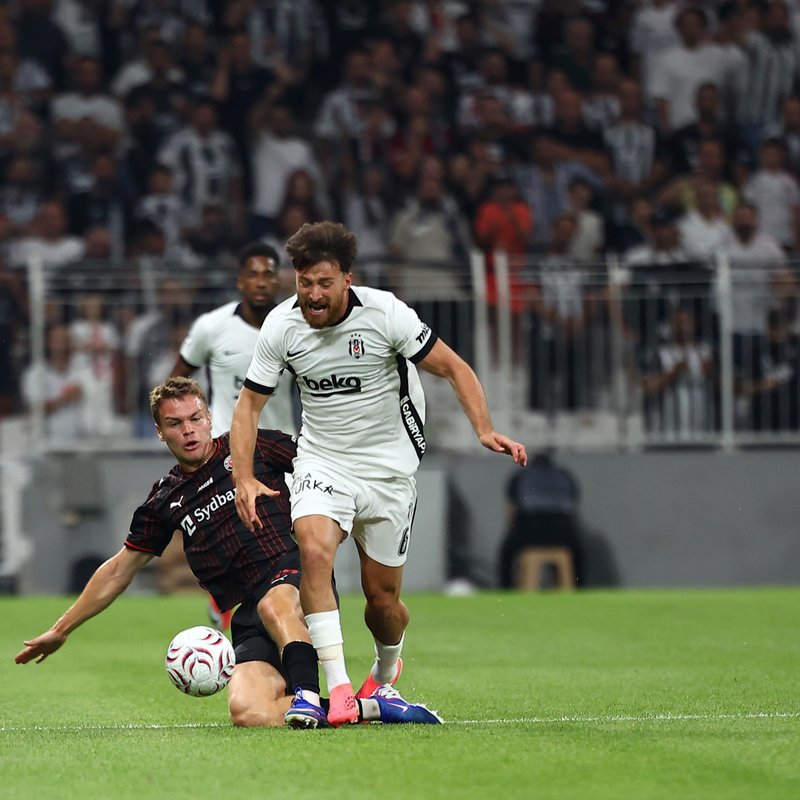 Beşiktaş'ta 3 yeni transfer 11’de!