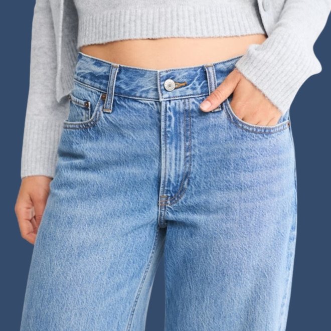 The Return of Low-Rise Jeans: Is Happening (And They’re Actually Good)
