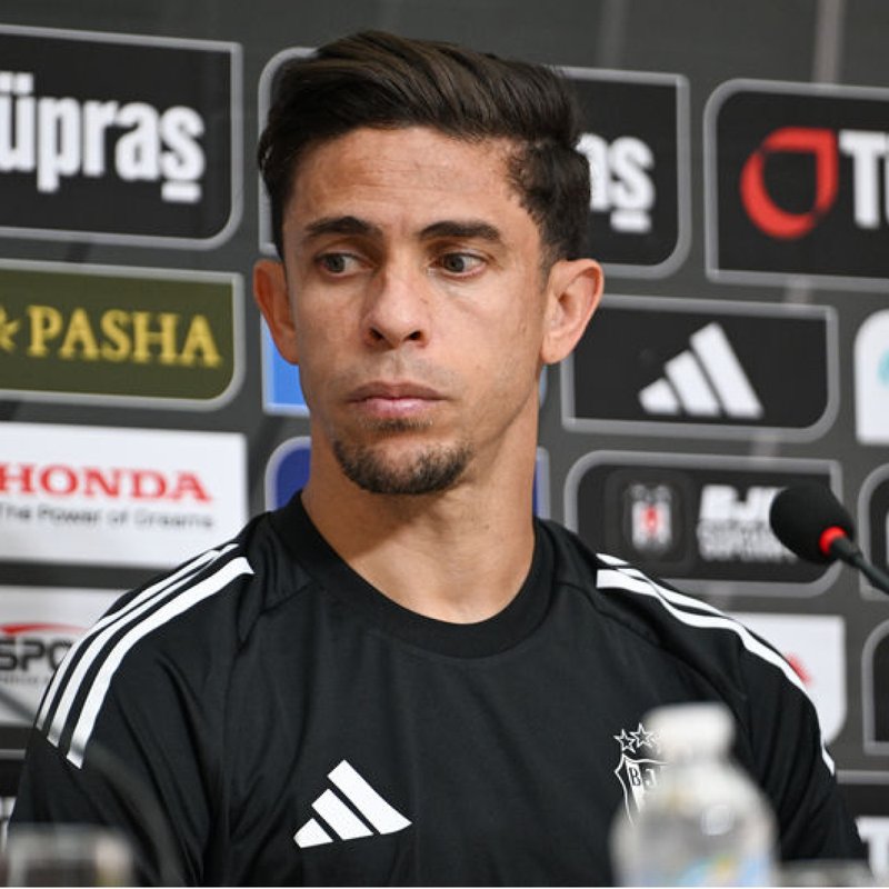 Beşiktaş'tan açıklama: Gabriel Paulista ile yollar ayrıldı