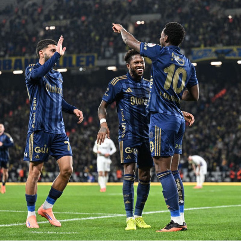 "Fenerbahçe, ilk altı takım arasında yer almayı amaçlıyor!"