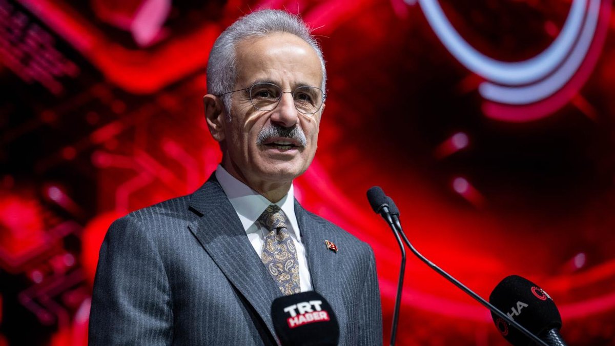 Bakan Uraloğlu: 5G ihalesinden 3 milyar 534 milyon dolar kazanç sağladık