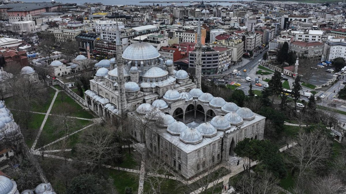 Osmanlı kubbe mimarisinin ilk büyük adımı: Şehzade Camii